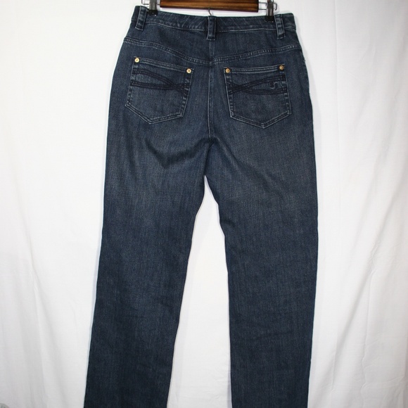 St. John Sport Jean - Picture 4 of 5